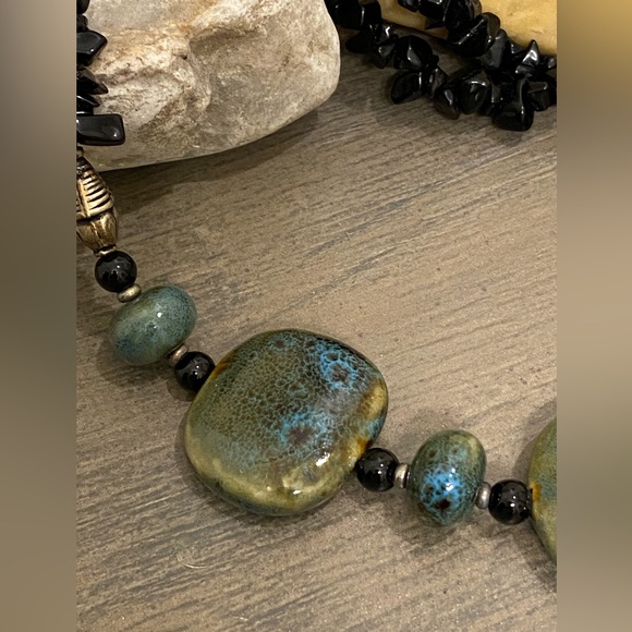 Handmade lamp work bead necklace - Picture 3 of 7